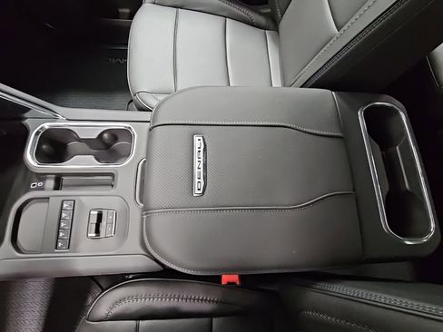 New 2026 GMC Sierra 2500 Denali w/ Denali Reserve Package image 21
