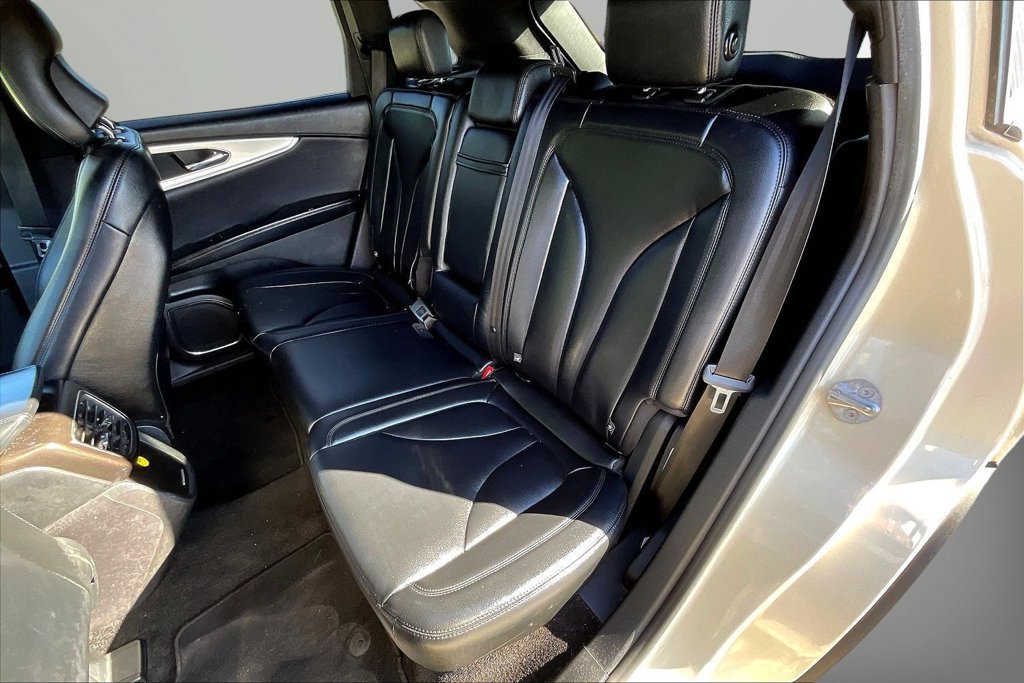 Used 2016 Lincoln MKX Premiere w/ Cargo Utility Package AWD/4WD image 20