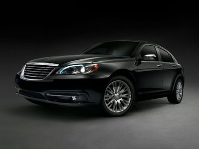 Used 2013 Chrysler 200 Touring w/ Cold Weather Group