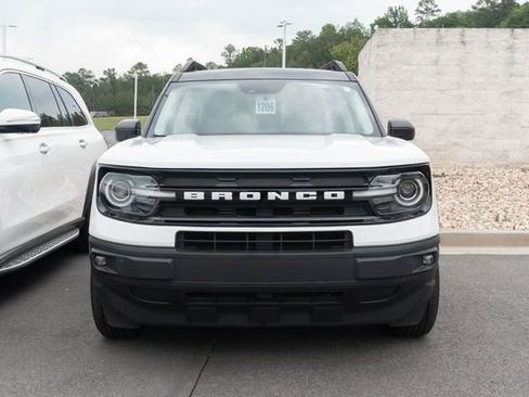 Used 2022 Ford Bronco Sport Outer Banks w/ Tech Package AWD/4WD image 2