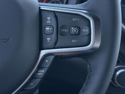 New 2026 RAM 1500 Big Horn AWD/4WD image 18