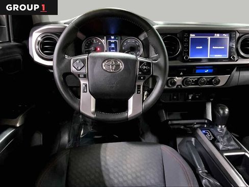 Certified 2021 Toyota Tacoma SR5 AWD/4WD image 6