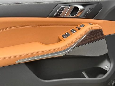 New 2026 BMW X5 xDrive50e w/ Executive Package image 15