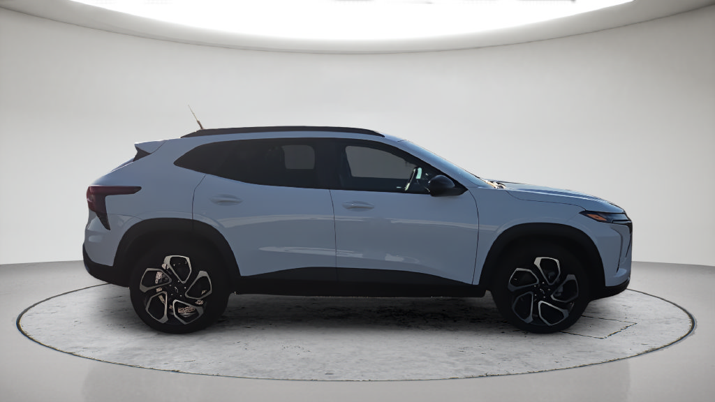 New 2026 Chevrolet Trax RS FWD image 8
