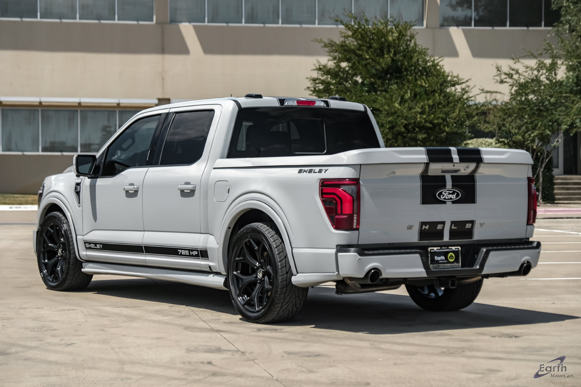 Used 2025 Ford F150 Lariat w/ Equipment Group 502A High AWD/4WD image 10