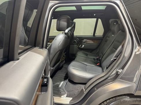 Used 2018 Land Rover Range Rover Supercharged image 20