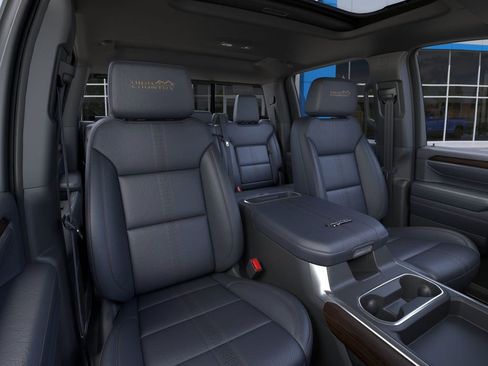 New 2026 Chevrolet Silverado 3500 High Country w/ High Country Premium Package AWD/4WD image 38
