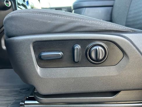 Used 2022 Chevrolet Silverado 1500 RST image 16