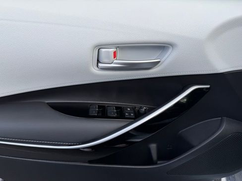 Certified 2022 Toyota Corolla XSE image 10