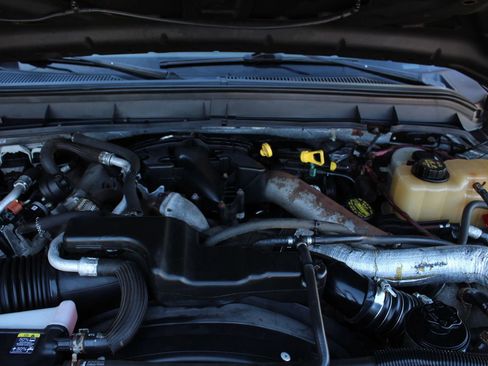 Used 2011 Ford F350 King Ranch w/ FX4 Off Road Pkg image 29