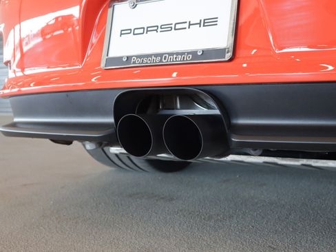 Used 2016 Porsche 911 GT3 RS image 32