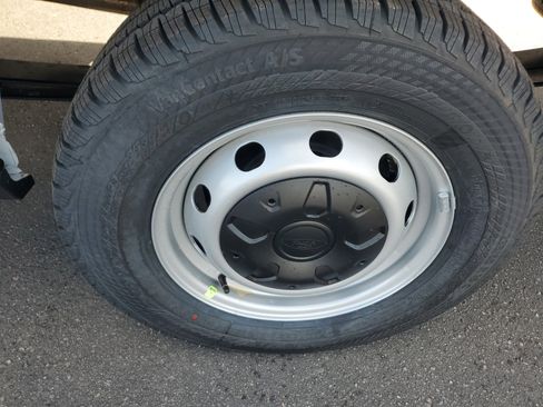 New 2026 Ford Transit 250 148 High Roof Extended w/ Load Area Protection Package image 8