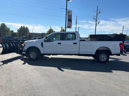 Used 2022 Ford F250 XL w/ Power Equipment Group AWD/4WD image 8