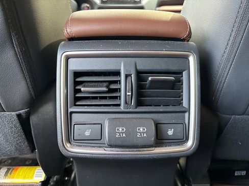 Certified 2024 Subaru Forester Touring w/ POP Package 3 AWD/4WD image 9