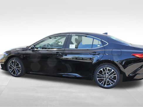 New 2026 Toyota Camry XLE FWD image 10