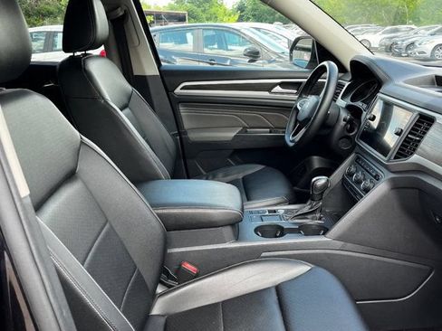 Used 2021 Volkswagen Atlas SE FWD image 17