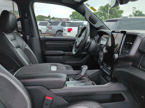 Used 2026 RAM 1500 RHO AWD/4WD image 10