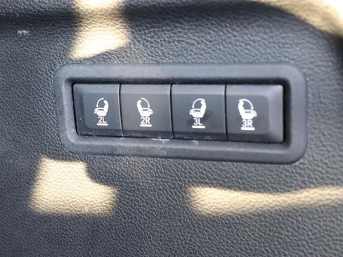 Used 2024 Jeep Wagoneer L Series III w/ Flexible Seating Group AWD/4WD image 65