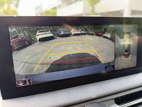 Used 2023 Lexus IS 350 F Sport RWD image 17