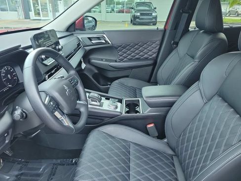 Used 2024 Mitsubishi Outlander SEL FWD image 19