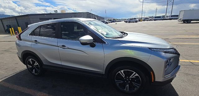 Used 2025 Mitsubishi Eclipse Cross SE AWD/4WD image 3