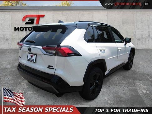 Used 2021 Toyota RAV4 XSE AWD/4WD image 5