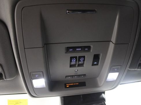 Used 2018 GMC Sierra 1500 Denali w/ Denali Ultimate Package image 43