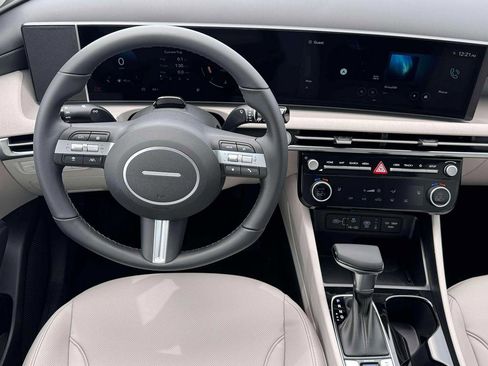 New 2026 Hyundai Tucson SEL image 18