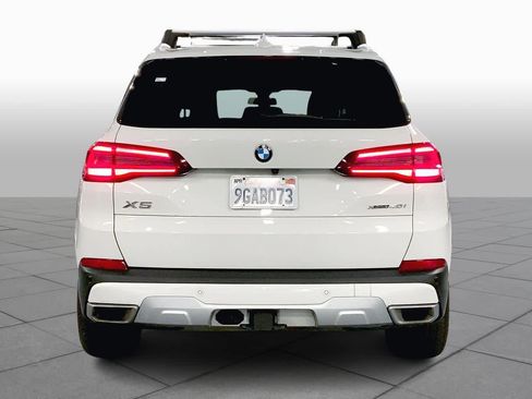 Used 2023 BMW X5 xDrive40i w/ Parking Assistance Package image 4