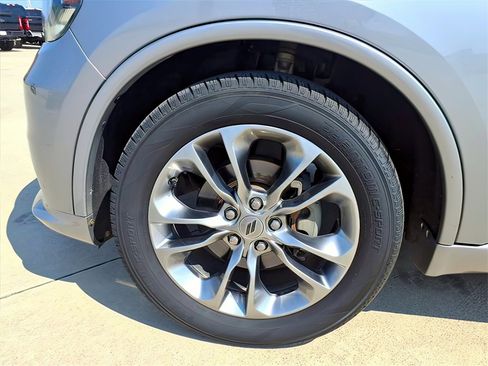 Used 2019 Dodge Durango GT image 23