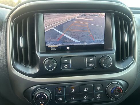 Used 2019 Chevrolet Colorado Z71 image 23