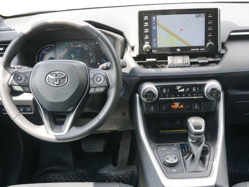 Used 2021 Toyota RAV4 XSE AWD/4WD image 20