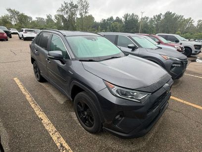 Used 2021 Toyota RAV4 XLE w/ Convenience Package