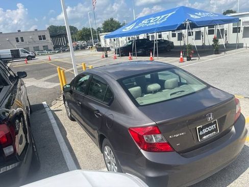 Used 2012 Honda Civic LX image 3