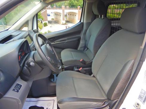 Used 2020 Nissan NV200 SV FWD image 13