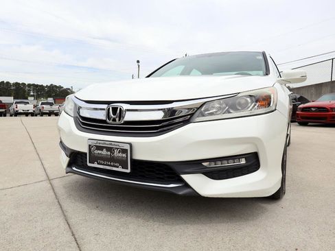 Used 2016 Honda Accord EX-L image 29