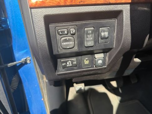 Used 2016 Toyota Tundra 1794 Edition AWD/4WD image 44