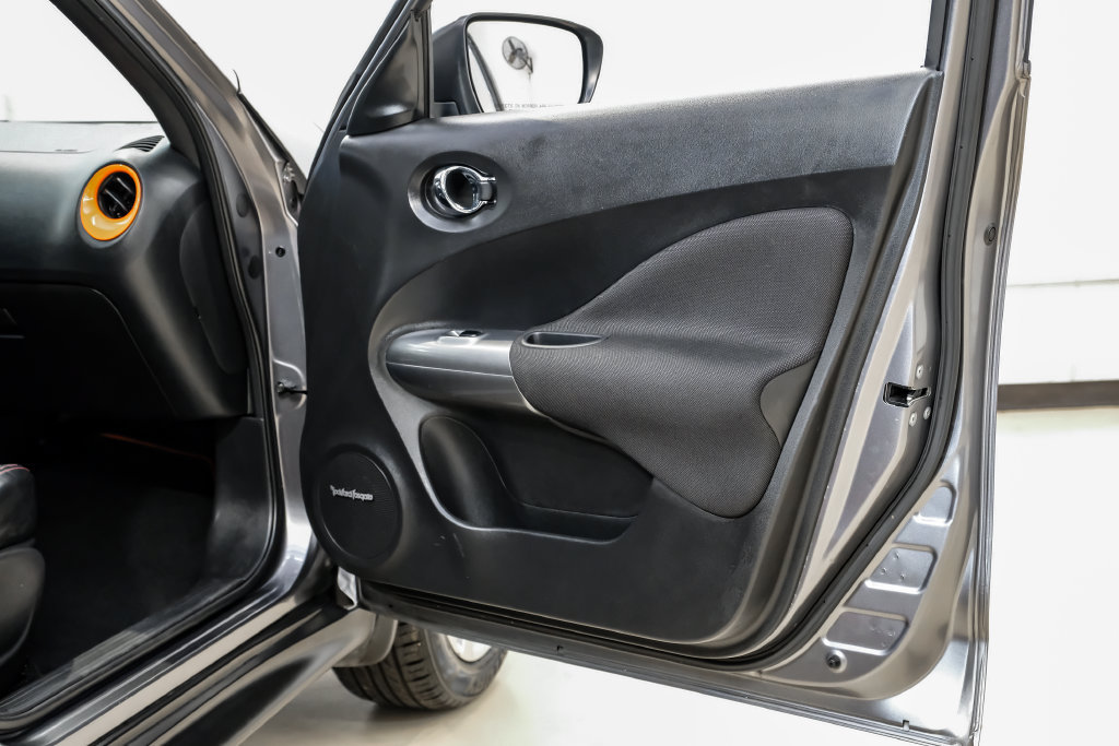 Used 2015 Nissan Juke SL AWD/4WD image 43