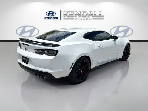 Used 2023 Chevrolet Camaro SS RWD image 6