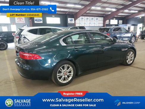 Used 2017 Jaguar XE Premium image 4