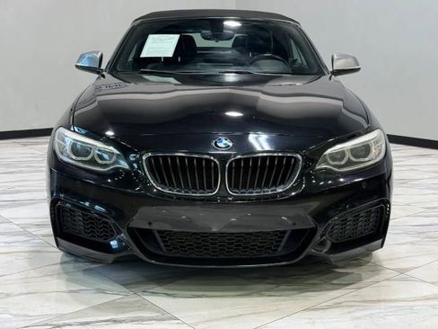 Used 2015 BMW M235i Convertible RWD image 3