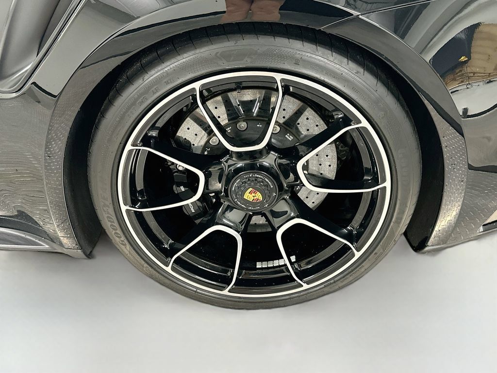 Certified 2023 Porsche 911 Turbo AWD/4WD image 33