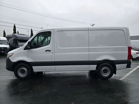 New 2026 Mercedes-Benz Sprinter 2500 image 3
