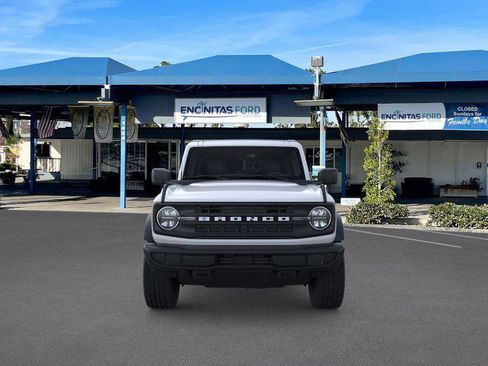 New 2025 Ford Bronco 4-Door image 6