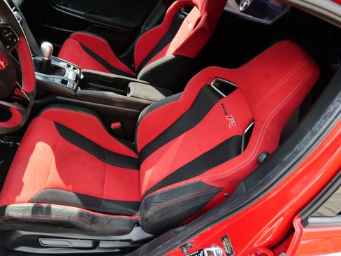 Used 2020 Honda Civic Type R image 14