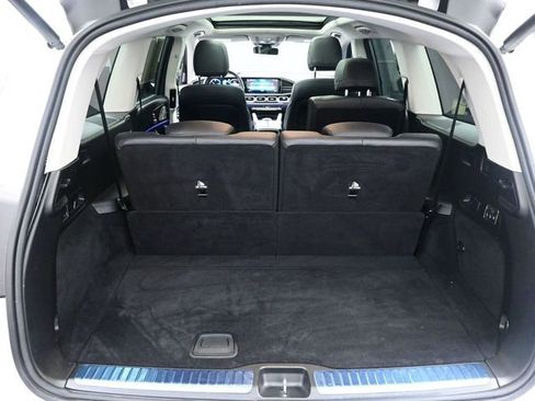 Used 2023 Mercedes-Benz GLS 450 4MATIC image 24
