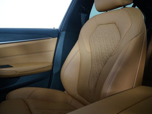 Used 2023 BMW 530i w/ M Sport Package RWD image 24