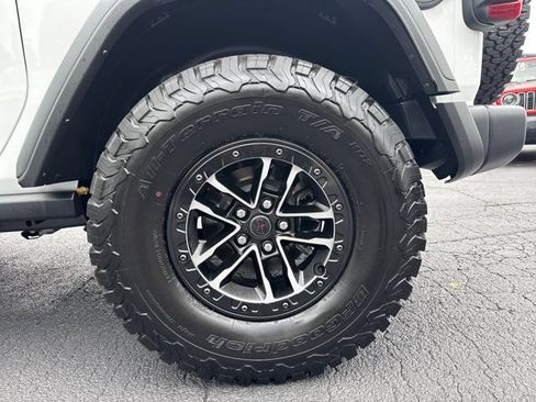 Used 2026 Jeep Wrangler Rubicon w/ Xtreme 35 Tire Package AWD/4WD image 21