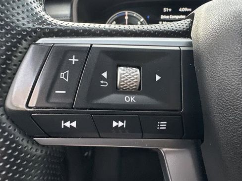 Used 2023 Mitsubishi Outlander SE image 29