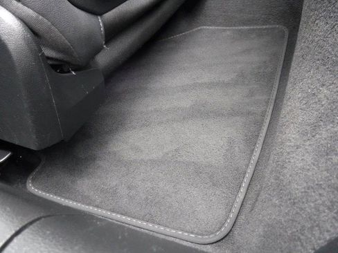 Used 2024 Audi A6 Premium Plus image 37